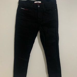 Tommy Hilfiger Athletic Tapered Denim Pants, W:32 L:30, Color Black
